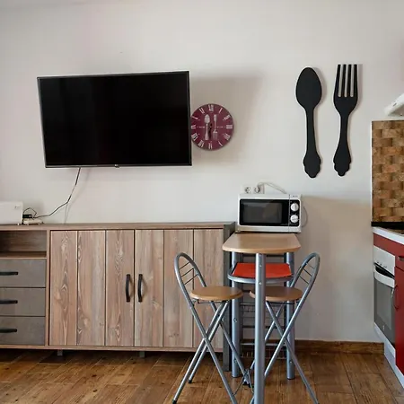 Zaida Apartment *
